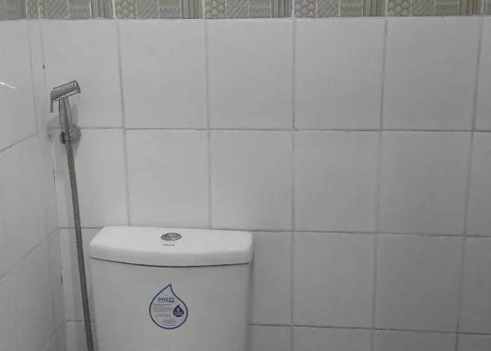 بيت ضيافة Staycation Fully Furnished With Wi-fi, Ac & Kitchen In Valenzuela